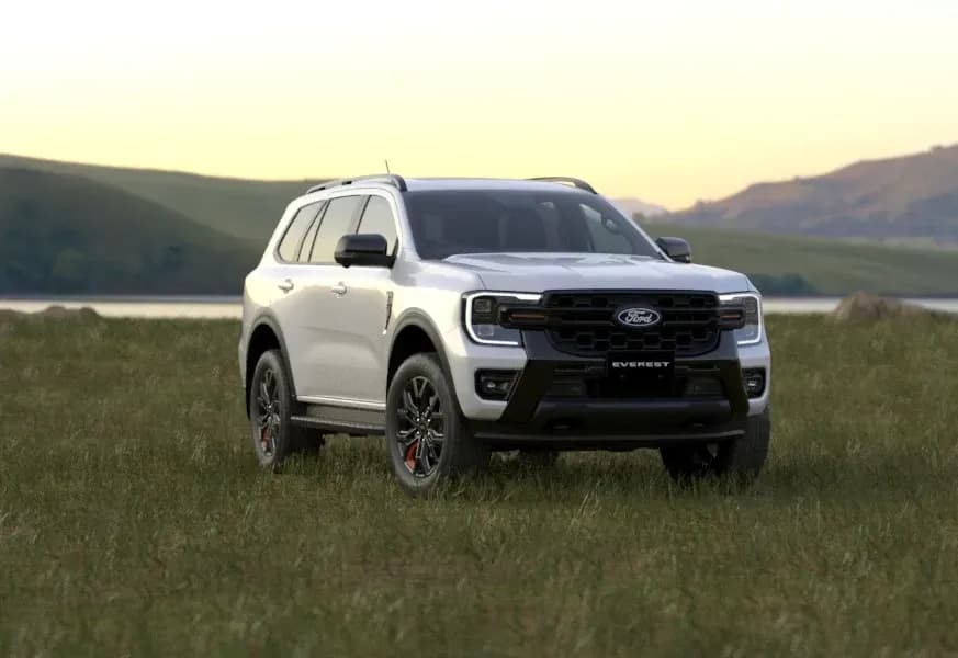 Ford Everest Wildtrak model walk — gallery